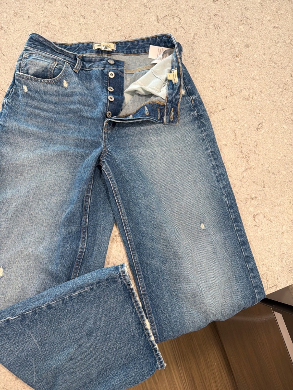Madewell medium wash jeans - Picture 2 of 4